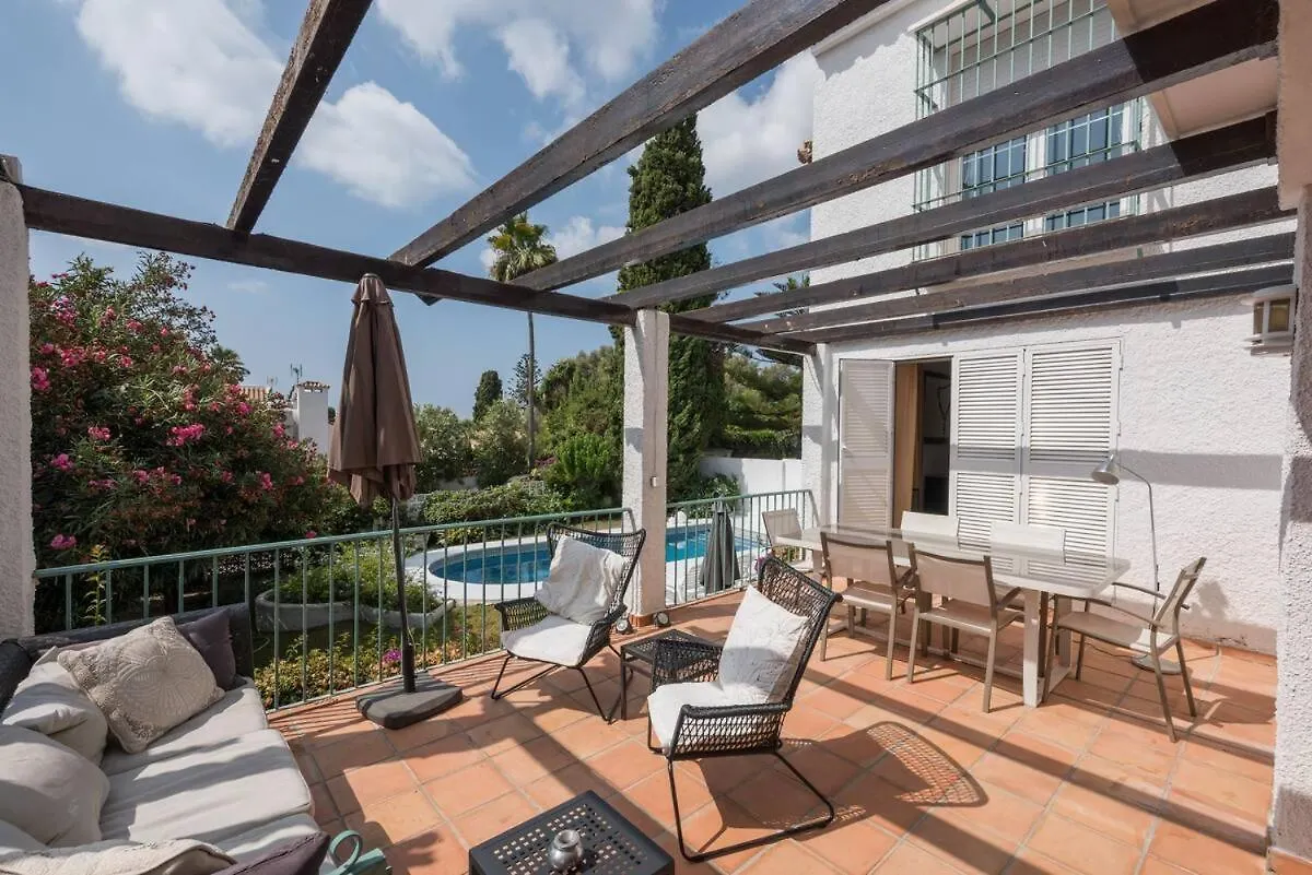Villa Mimosa Μαρμπέλλα