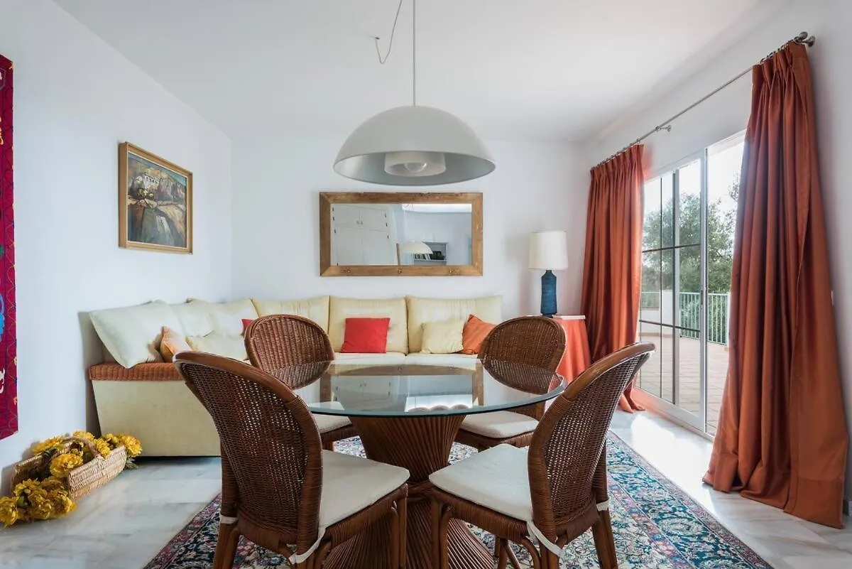 Villa Mimosa Μαρμπέλλα